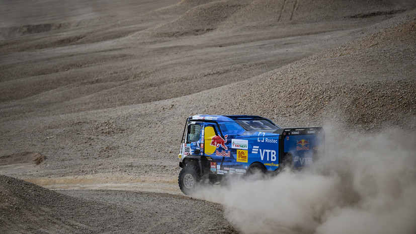 Экипаж Сотникова выиграл десятый этап ралли «Дакар» в зачёте грузовиков