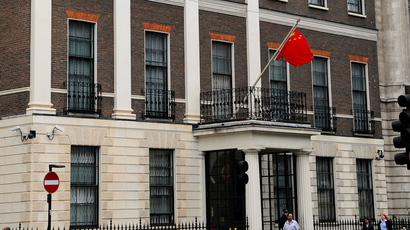 Посольство КНР в Великобритании опровергло обвинения в политическом вмешательстве