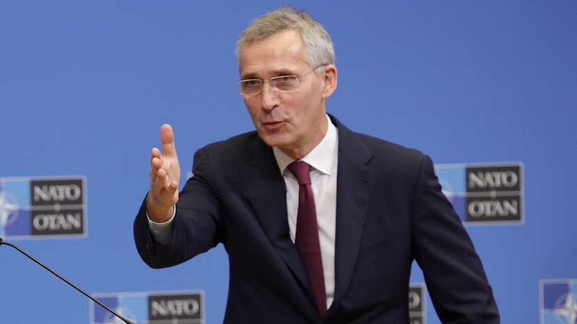Политолог Бальбек назвал цель заявления Столтенберга о приёме Украины и Грузии в НАТО