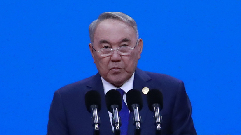 Мажилис парламента одобрил отмену пожизненного председательства Назарбаева в Совбезе