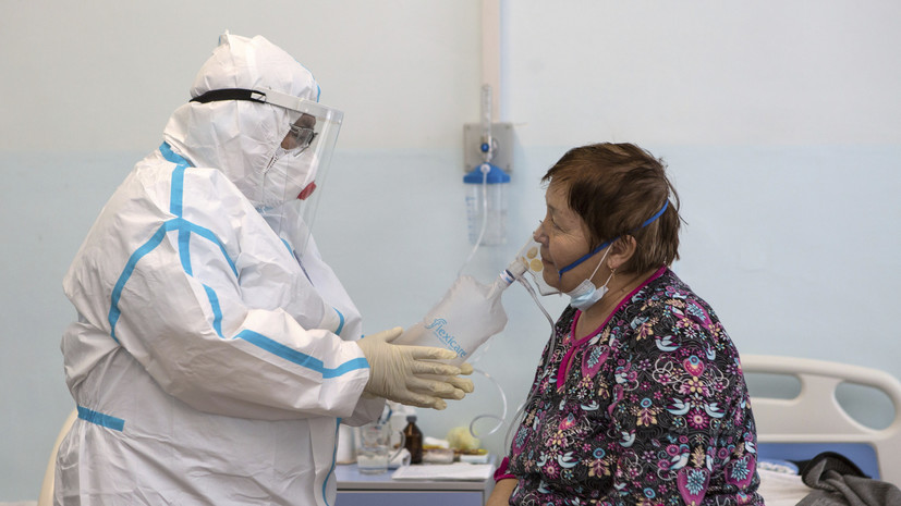 Попова заявила о минимальном росте числа случаев COVID-19 в России среди лиц старше 65 лет