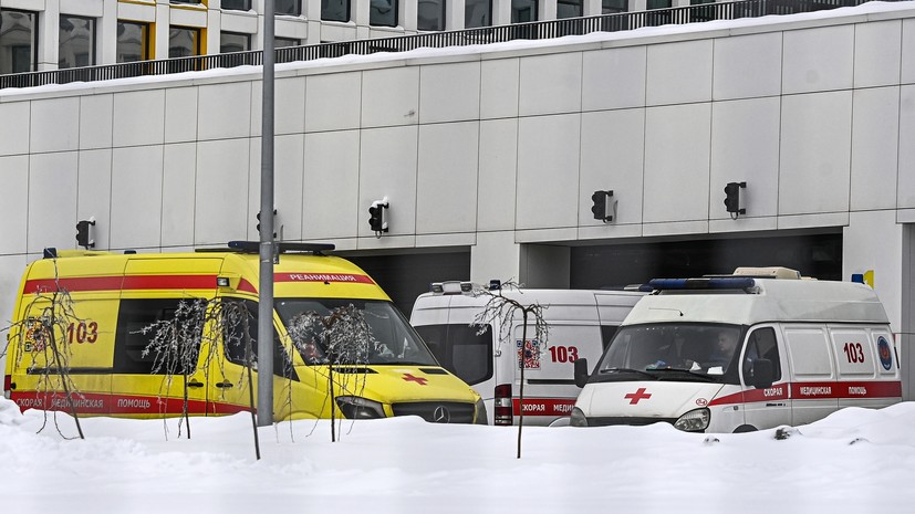 В России за сутки госпитализировали 12 226 человек с коронавирусом