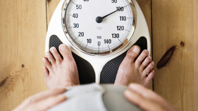 Диетолог Тутельян прокомментировал ситуацию с ожирением в России