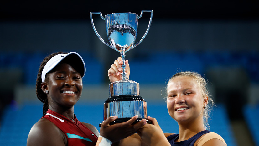 Россиянка Шнайдер выиграла юниорский Australian Open в парном турнире