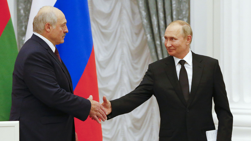 Песков: Путин обсуждает с Лукашенко вопрос о задержанных в Белоруссии россиянах