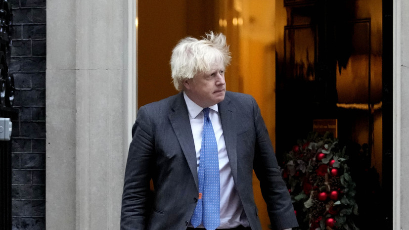 Источник: Джонсон на следующей неделе обсудит с Путиным ситуацию вокруг Украины