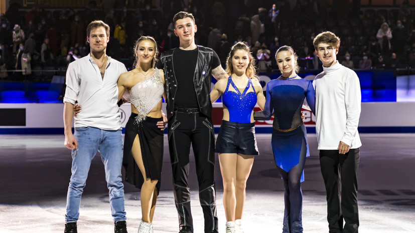 Фигуристы сборной России заселились в Олимпийскую деревню