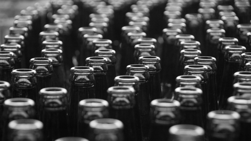 В СФ планируют внести поправки об отзыве гражданства за оборот контрафактного алкоголя