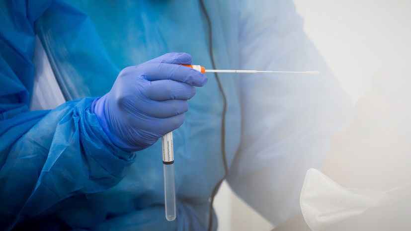 Вирусолог Бутенко рассказал, что делать при появлении симптомов COVID-19