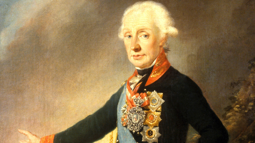 Политолог Ерёмина назвала войной с историей демонтаж памятника Суворову в Полтаве