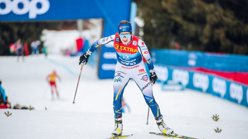 Финская лыжница в падении зацепила Андерссон во время скиатлона на ОИ-2022