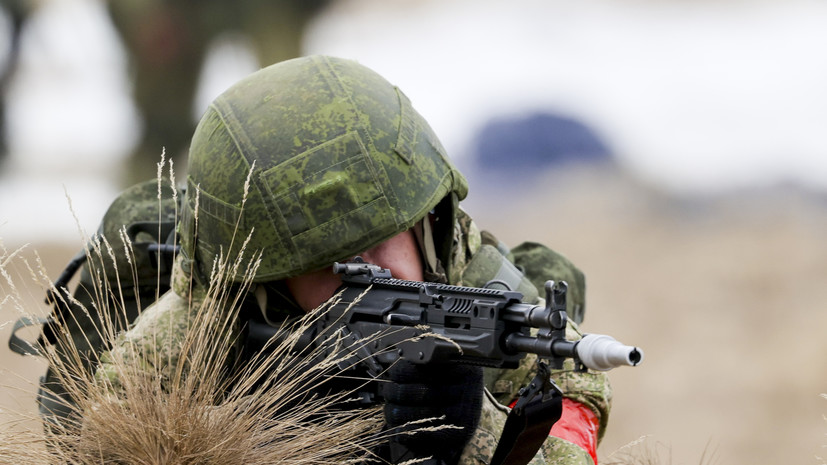 Морпехи ЧФ провели учения по обороне морского побережья