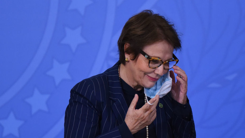 Глава Минсельхоза Бразилии заболела коронавирусом в преддверии визита в Москву