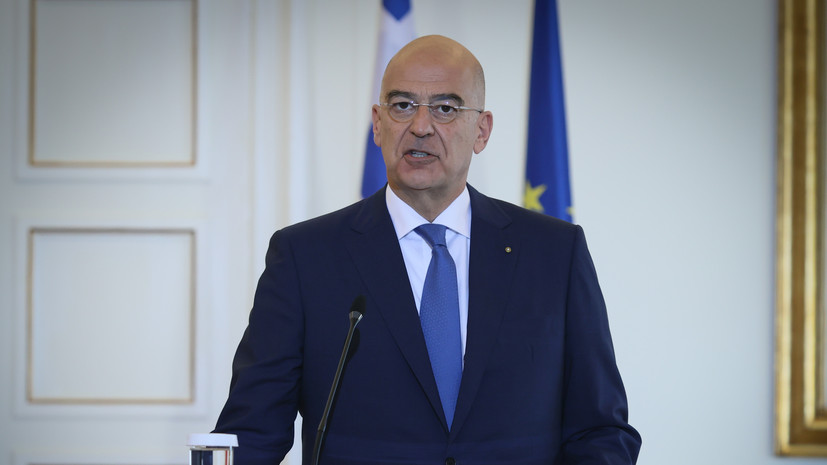 Глава МИД Греции Дендиас посетит Москву для встречи с министром Лавровым