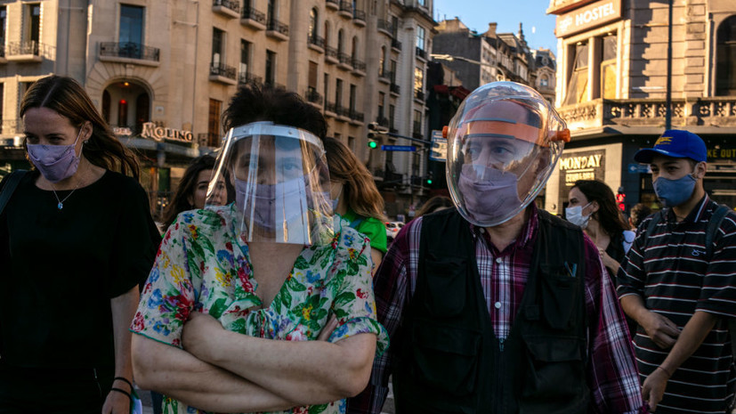 В Аргентине за сутки выявили более 27 тысяч случаев коронавируса