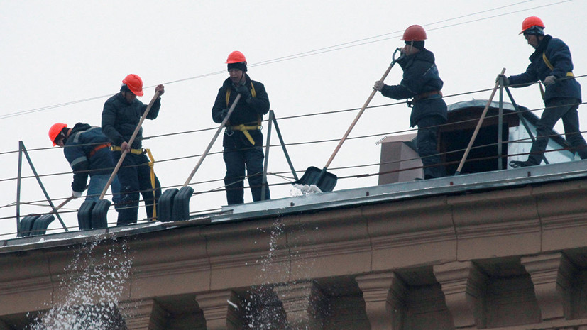 Юрист Толмачёв дал советы на случай причинения ущерба при уборке крыш