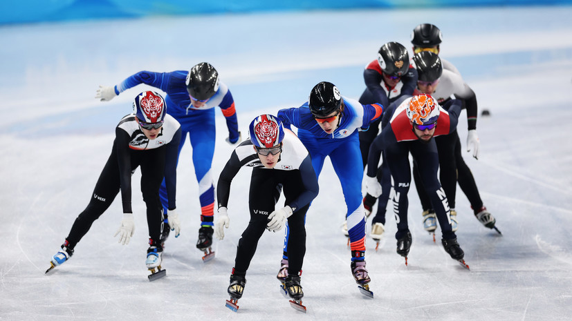 Сборная России по шорт-треку вышла в финал в эстафете на 5000 м