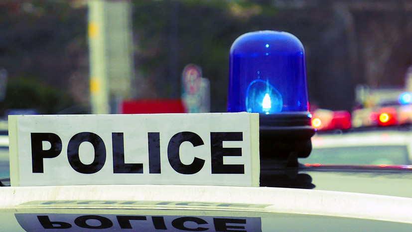 France Bleu: во Франции четыре человека погибли при падении машины в канал