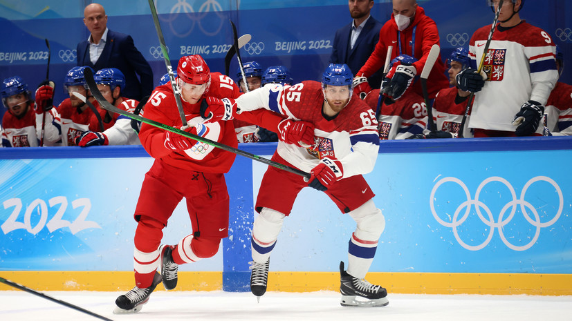 Россия и Чехия обменялись голами в первом периоде матча хоккейного турнира на ОИ