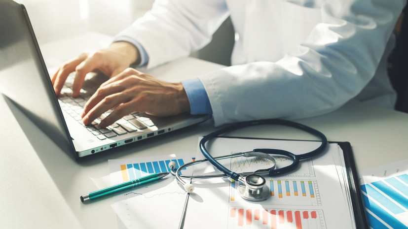 Москвичи могут ознакомиться с календарём детских прививок в электронной медкарте