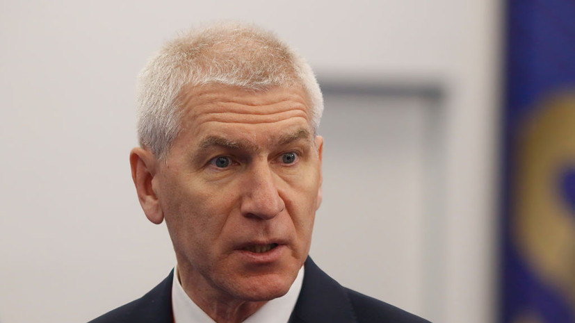 Матыцин поздравил российских конькобежцев с серебряной медалью ОИ-2022