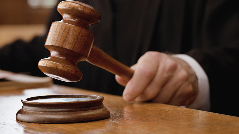 Суд арестовал мать найденных истощёнными в квартире в Москве близнецов