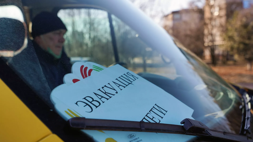 РИА Новости: в ЛНР на пути следования автобусов с беженцами была найдена взрывчатка