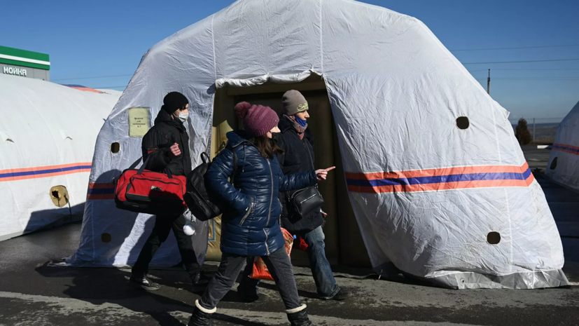 Почти 950 тысяч заявлений на получение российского гражданства подали жители Донбасса