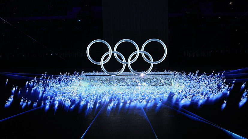 Около 60 российских спортсменов примут участие в церемонии закрытия Игр-2022