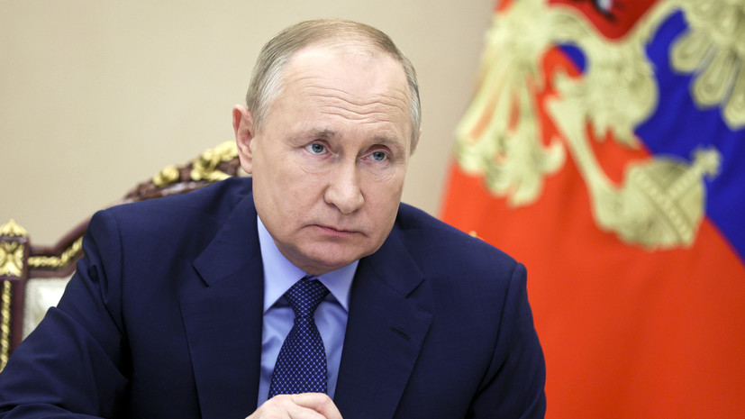Путин заявил, что ситуация в Донбассе приобрела критический характер