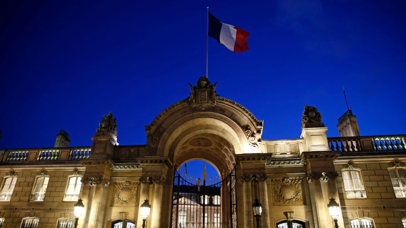 Франция созвала заседание по безопасности в связи с ситуацией вокруг Украины