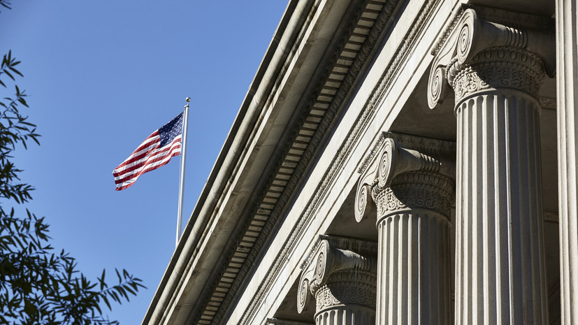 Минфин США объявил о введении санкций против ВЭБ и Промсвязьбанка