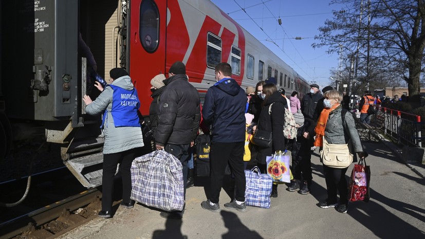 Материальную помощь получили 2770 эвакуированных жителей Донбасса