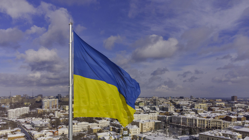 Аэропорты в украинских городах Харьков и Днепр временно закрылись