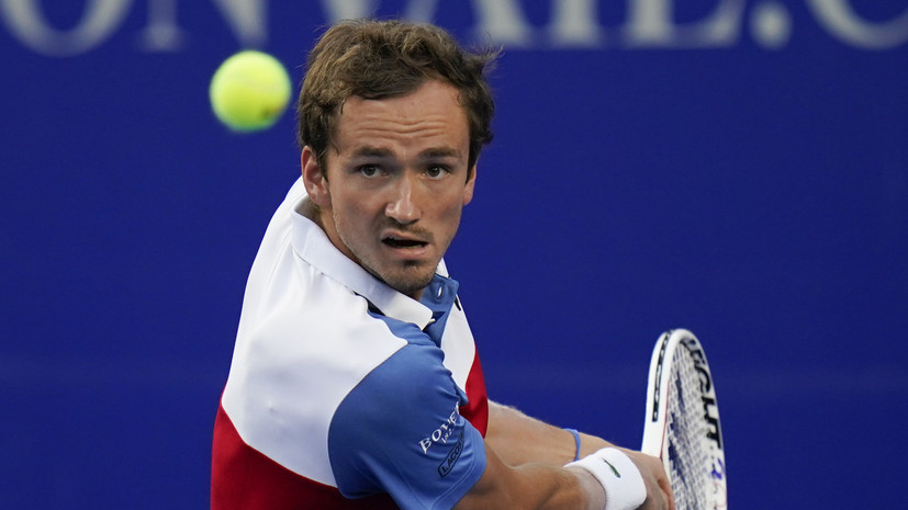 Медведев обыграл Андухара и вышел в четвертьфинал турнира в Акапулько