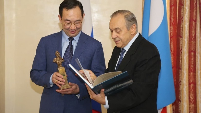 Власти Якутии и Крыма подписали меморандум и обсудили вопросы развития сотрудничества