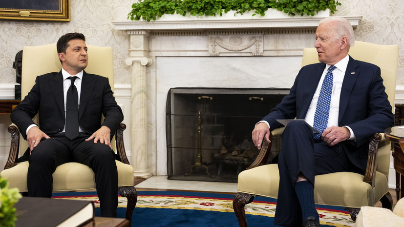 Зеленский обсудил с Байденом тему «антивоенной коалиции»