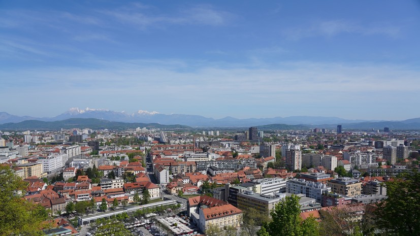 Словения приняла решение о закрытии воздушного пространства для российских самолётов