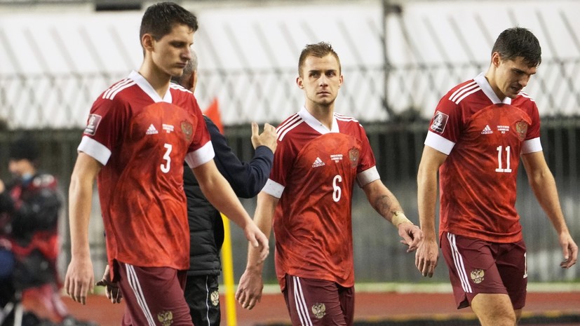 «Здесь дело не в футболе»: как в России отреагировали на запрет ФИФА выступать под своим флагом и гимном