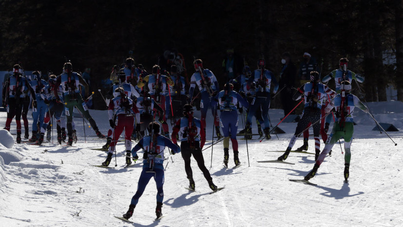 FIS официально отстранила российских спортсменов от международных соревнований