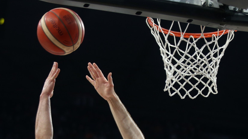 FIBA отстранила российские сборные и клубы от участия в соревнованиях