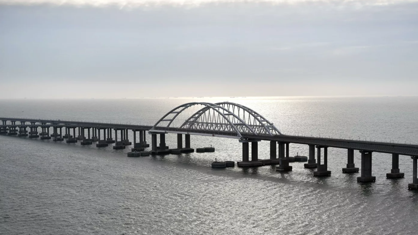 Минтранс России предлагает установить запретные для плавания судов зоны у Крымского моста