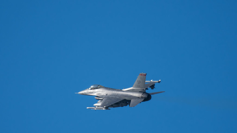 Блинкен заявил о готовности США поддержать передачу Польшей Украине самолётов F-16