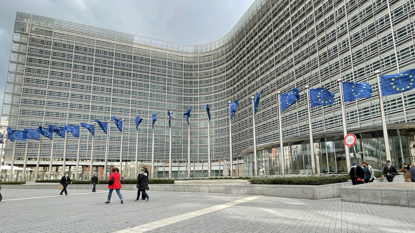 ЕК намерен представить законопроект для заполнения хранилищ ЕС газом на 90%