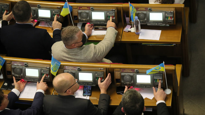 Глава центрального исполкома «Офицеров России» Михайлов оценил действия политиков Украины