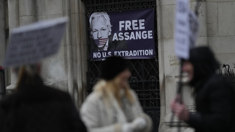Верховный суд Британии отказал Ассанжу в праве оспорить решение об экстрадиции в США