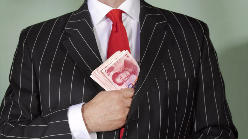 Аналитик Макаров высказался о перспективах хранения сбережений в юанях