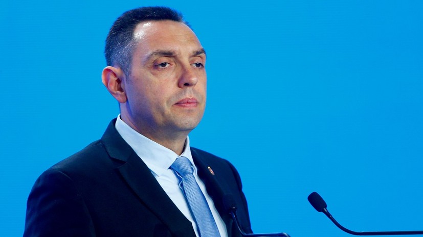 Глава сербского МВД Вулин сравнил гонения на россиян на Западе с возвращением нацизма