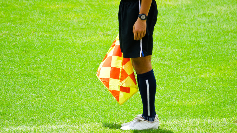 Хусаинов предложил уменьшать зарплаты арбитрам РПЛ за их ошибки