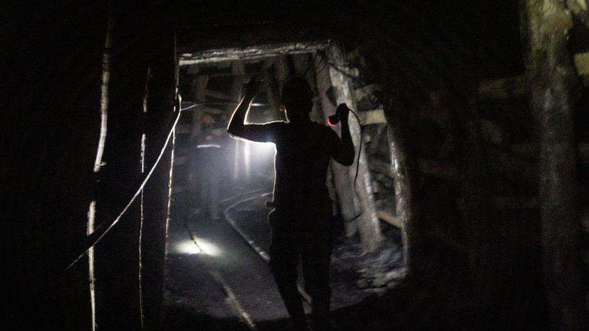 Вентствол на шахте им. Скочинского в ДНР обесточен, под землёй остались 45 горняков